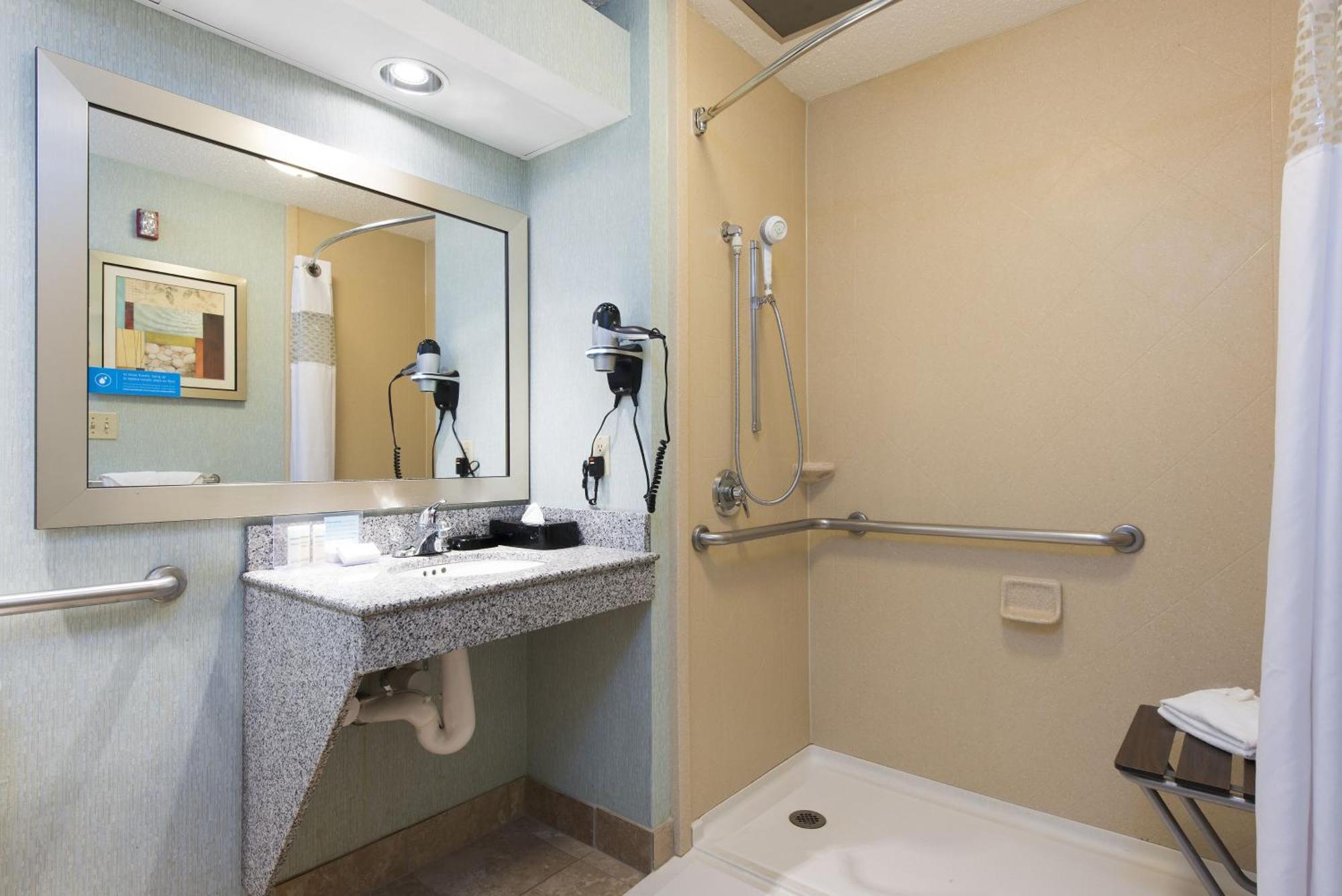 Hampton Inn & Suites Kokomo Eksteriør billede